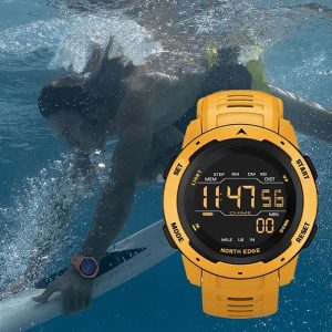 Water-resistant Outdoor Sports Pedometer Digital Watch