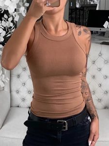 2pcs Premium Ribbed Crew Neck Tank Top - Soft Stretch Cotton Blend Basic Camisole for Layering or Everyday Wear - Women’s Essential Apparel - Brown